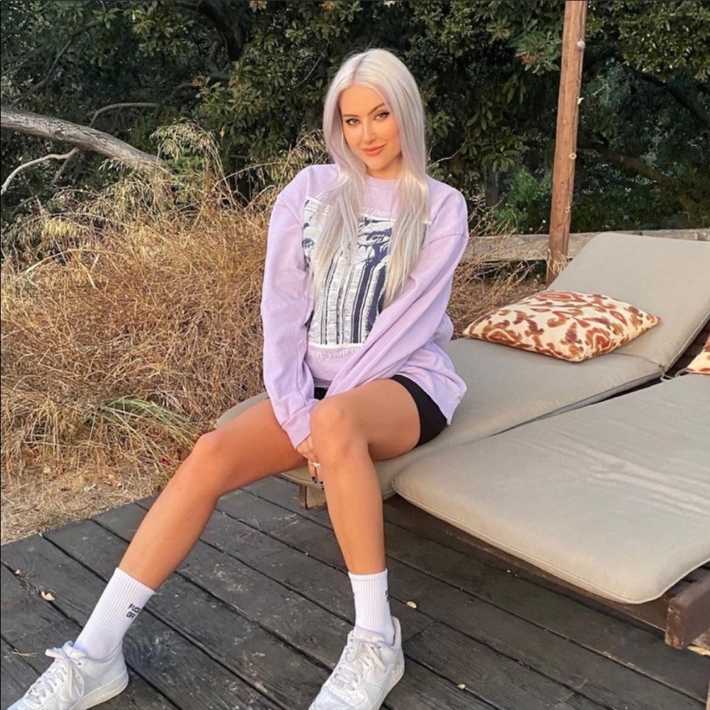 🆕 2/$120 NWOT Boys Lie | My Attention Crewneck Sweatshirt | Lavender | ONE SIZE